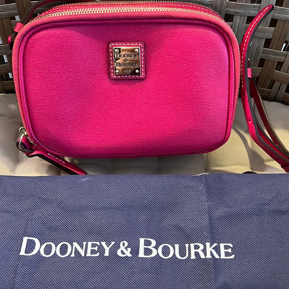 NWOT, D & B Saffiano Leather Sawyer Crossbody! This is beautiful and durable!